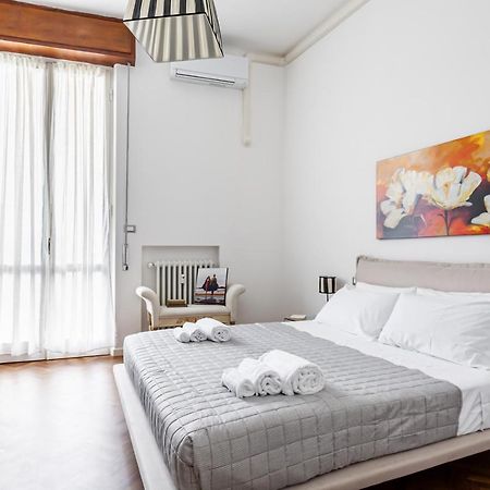 Lungarno Elegant Apartment With Panoramic Balcony Pisa Exterior foto