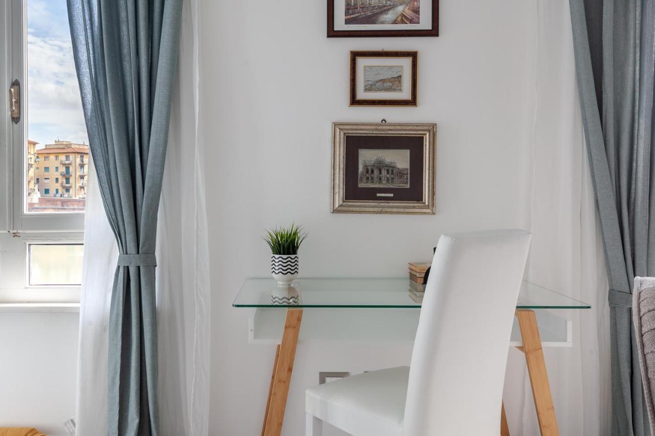 Lungarno Elegant Apartment With Panoramic Balcony Pisa Exterior foto