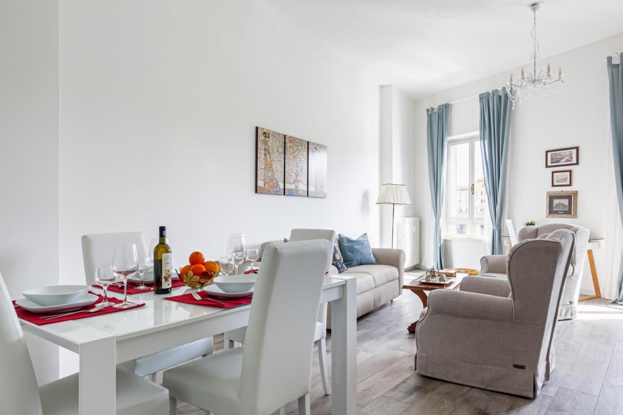Lungarno Elegant Apartment With Panoramic Balcony Pisa Exterior foto